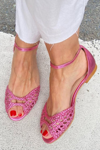 Lei - Elegant Woven Cut-Out Open-Toe Flat Sandals
