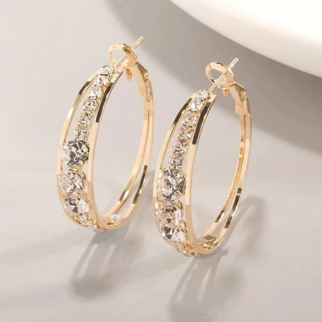 Textured Oval Hoop Earrings with Polished Gold Edges