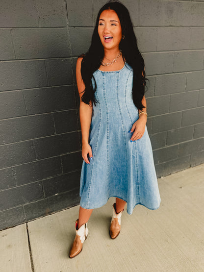 Denim Tank Midi Dress - Light Wash