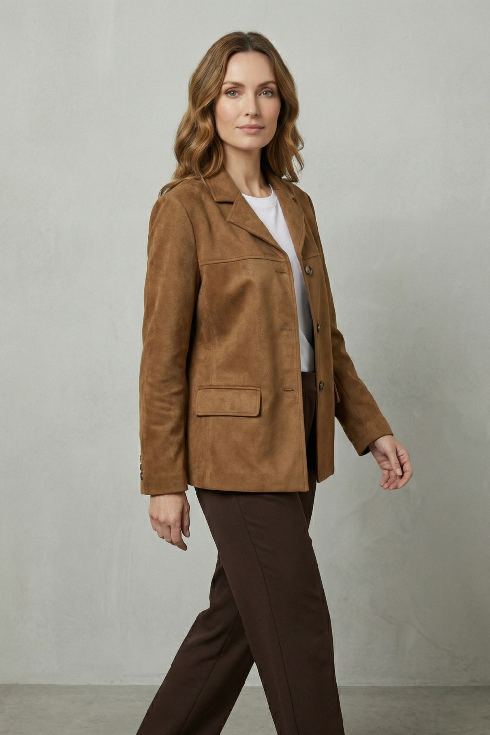 Giulietta | Women's Structured Shoulders Suede Blazer