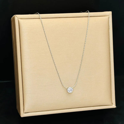 Moissanite Necklace Cléa