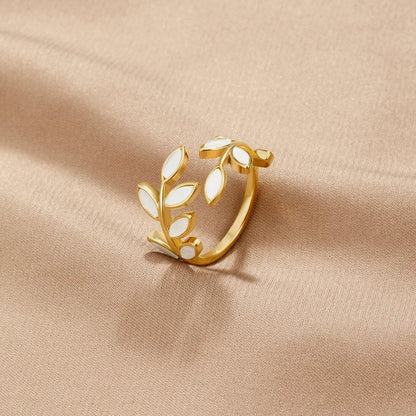 Golden Leaf Ring